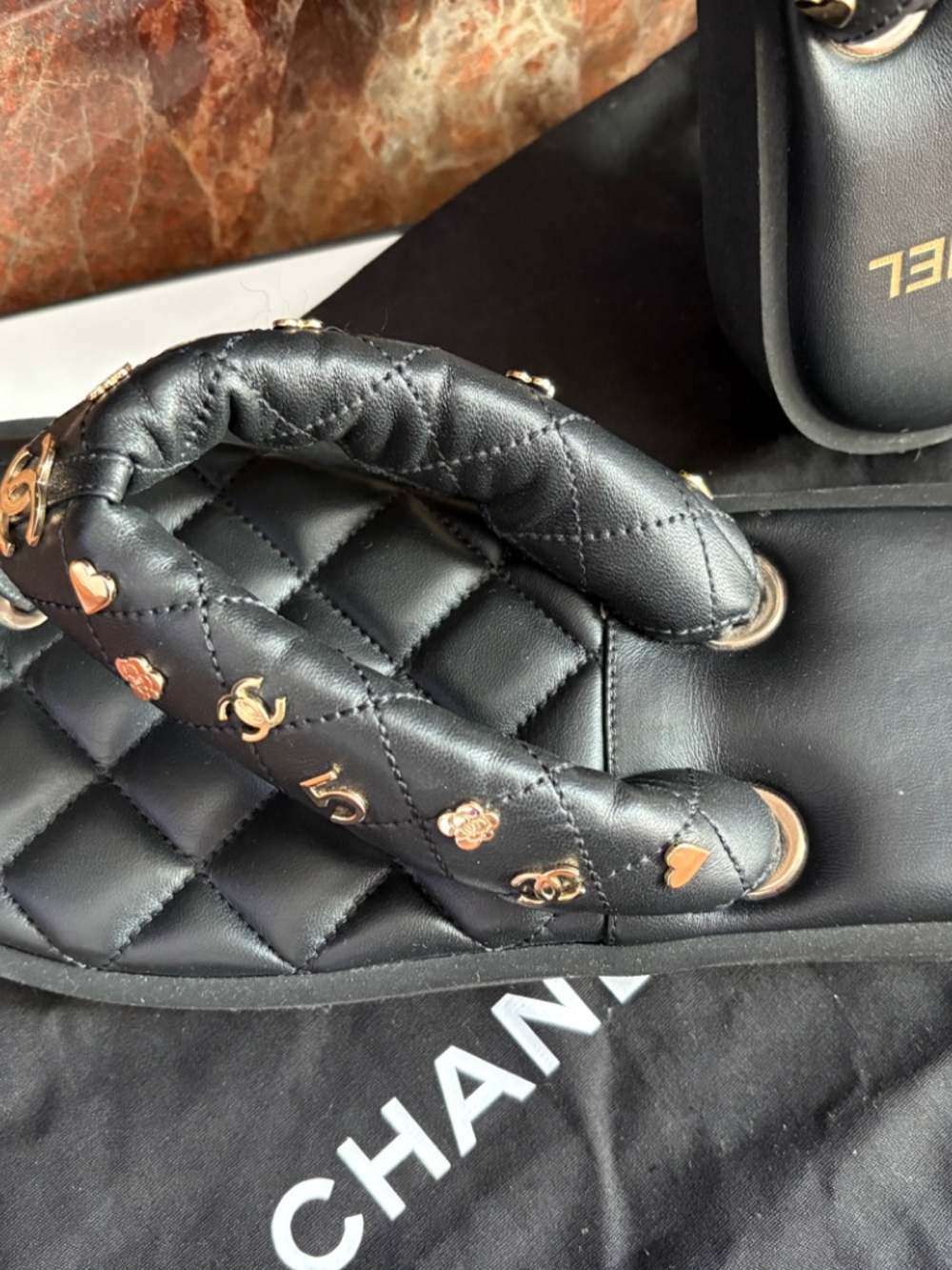 CHANEL LOGO SANDALS !! - Picture 6 of 6